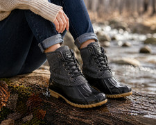 G.H. Bass Duck Boots Womens 8 Black Grey Herringbone Waterproof Lace Up