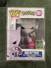 Funko POP! Pokemon MEWTWO #581 Flocked Rare 2020 SDCC Exclusive with Protector