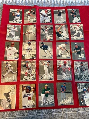 LOT (49) 1998 FLEER ULTRA GOLD MEDALLION BASEBALL CARD