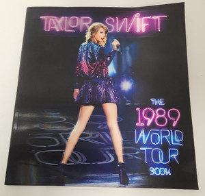 Taylor Swift 1989 Tour Book | eBay