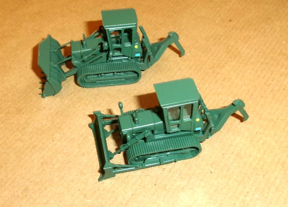 2 BULLDOZERS  - ESERCITO ITALIANO - DAL SET  ACME 40010 - NUOVI - Immagine 2 di 4