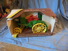 john deere 1915 Model "R" Waterloo Boy Tractor MIB Box shows some wear