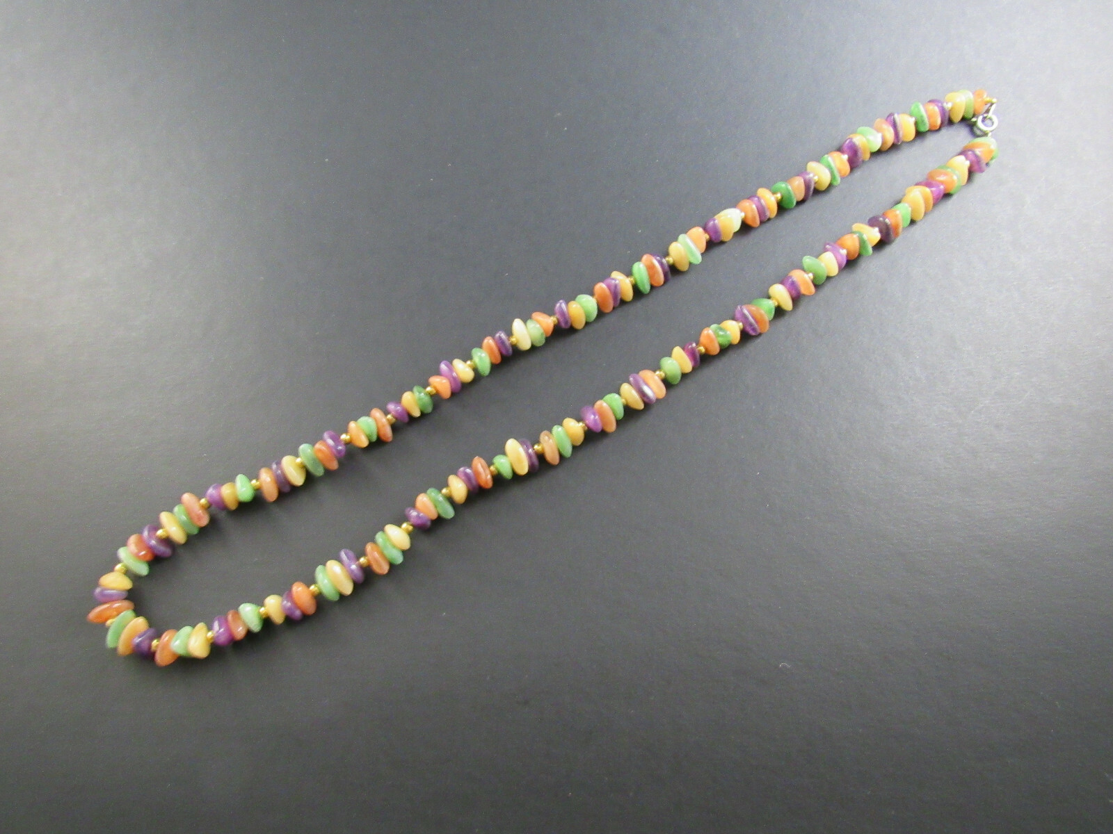 VINTAGE SINGLE STRAND MULTI COLOR BEADS
