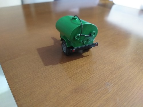 water /Fuel tank. 1/50 - Picture 3 of 3