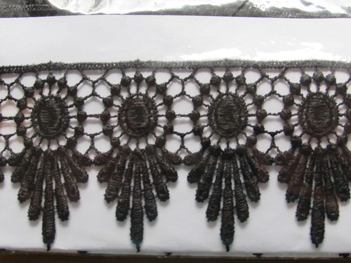 Black guipure lace for sewing/trimming: 50mm wide x 3m - Picture 2 of 2