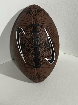 Nike Moisten Needle 6 LBS /PSI Football