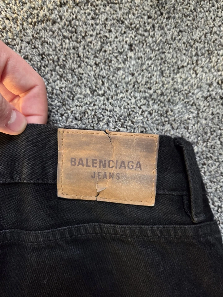 Talla 36 - Pantalones de mezclilla Balenciaga doble cintura desgastados Foto 3 de 4
