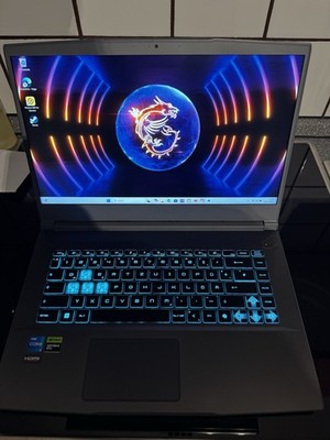 Gaming Laptop MSI Thin 15