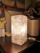 Milchglas Kirschblüte rosa Blumen Tischlampe Handarbeit Geschenk Decoupage Dec