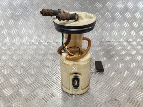 AUDI A4 8E2, B6 1.8 T Fuel Pump 