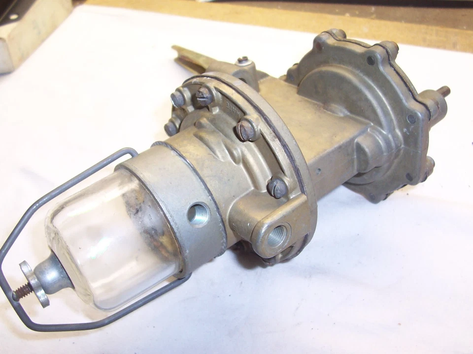 Bomba de combustible NORS: 1962 - 63 Oldsmobile Jetfire V8 - AC6486 Foto 3 de 4