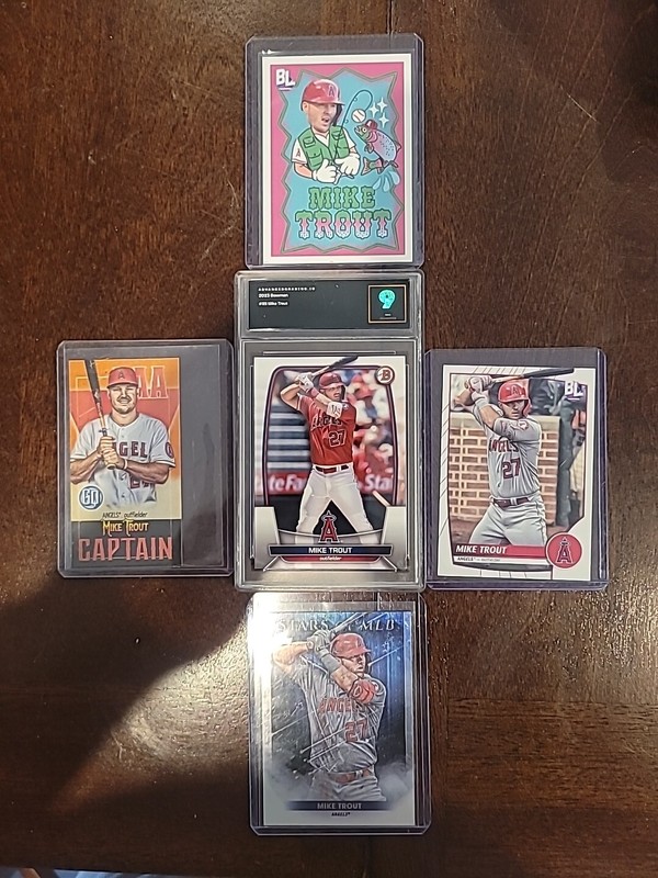 Mike Trout Card Lot (5)