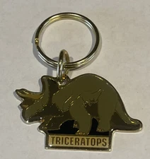 VINTAGE NEW OLD STOCK DINOSAUR TRICERATOPS METAL ENAMELED GOLD TONE KEYCHAIN