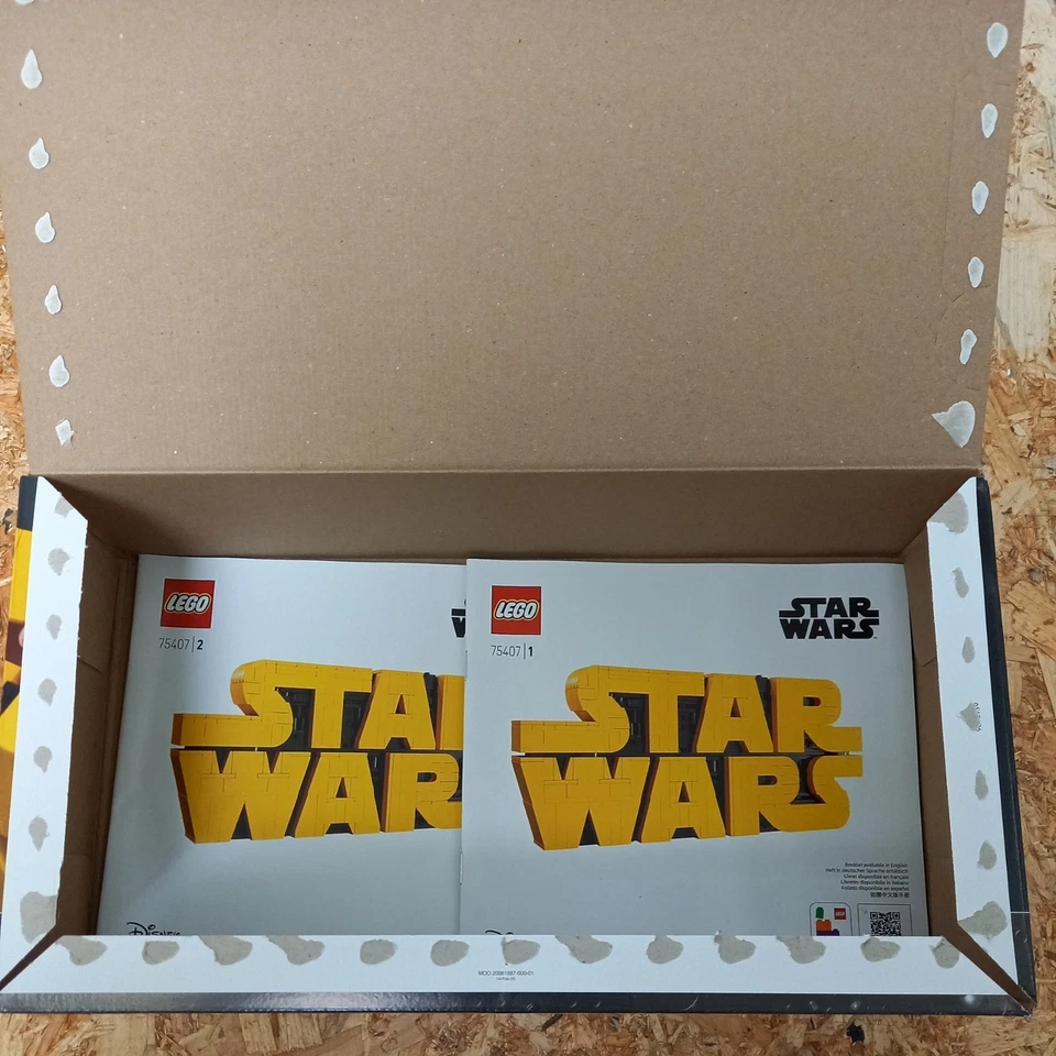 LEGO Star Wars 75407 Brick-Built Star Wars Logo, photo 3 sur 5