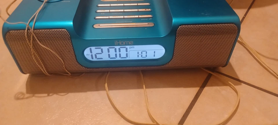 Ihome Modelo iH8 Foto 4 de 4