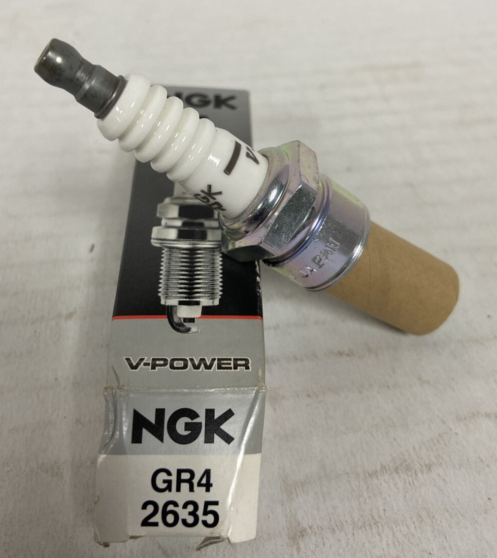 New NGK 2635 Resistor Spark Plugs GR4 V-Power