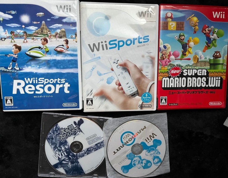 Nintendo Wii Console 10 Games GameCube Controller Set Complete Pre ...
