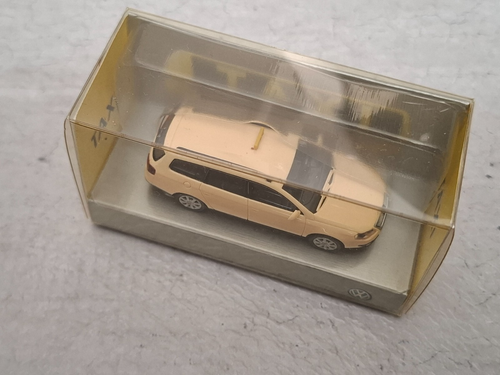 Volkswagen / VW Passat Variant B6 3C, Taxi, Sondermodell, 1:87, Wiking, OVP - Bild 8 von 12