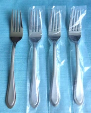 New Oneida JOANN /JOANNE Set of 4 Dinner Forks Stainless Flatware (8")