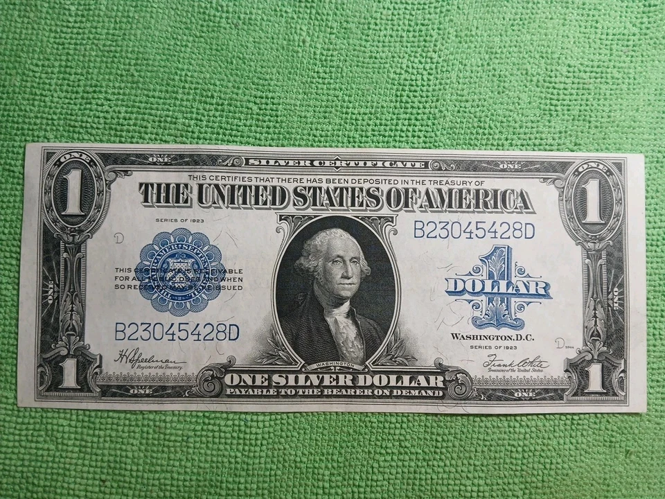 1923 $1 Dollar Silver Certificate Horse Blanket Blue Seal Very Nice bill - Image 3 of 4