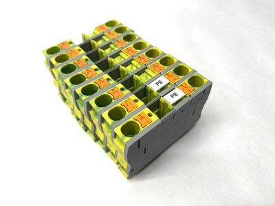 Phoenix Contact PT 6-PE Protective Conductor Terminal Block 3211822 LOT OF 8