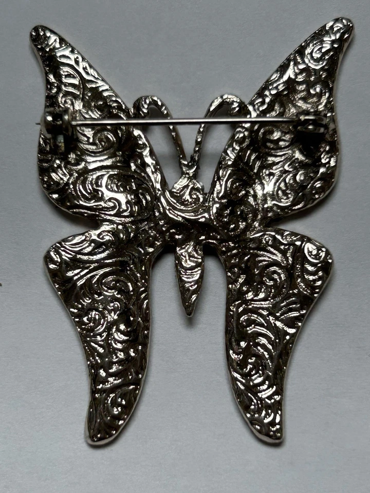 Broche mariposa vintage esmaltado y estrás iridiscente Foto 3 de 4