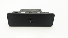RANGE ROVER EVOQUE L551 MK2 USB TYPE C SOCKET PORT PANEL R8A219010BB 2025