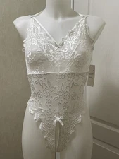 NWT  Lollo Vita 1 Piece Lingerie White Lace  Bodysuit Crotch less Teddy Size M