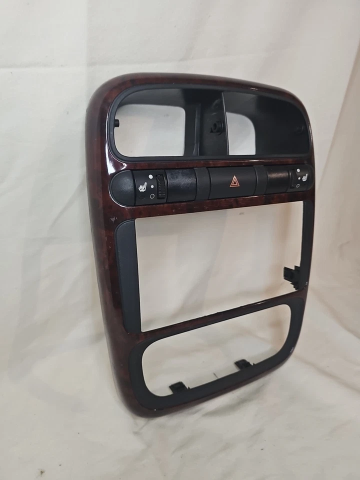 2001-2002 Saturn L200 painel central moldura de ventilação de rádio acabamento em grão de madeira fabricante de equipamento original 22674142 - Imagem 2 de 4