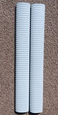 2x TRACTION Cricket Bat Grips - WHITE - Oz Stock