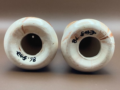 Vintage White with Brown Swirl Salt and Pepper Shakers - Picture 4 of 5
