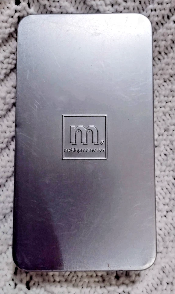 Making Memories Instant Setter Toolkit - Eyelet Setter - Scrapbooking & Cardmake - Image 4 of 4