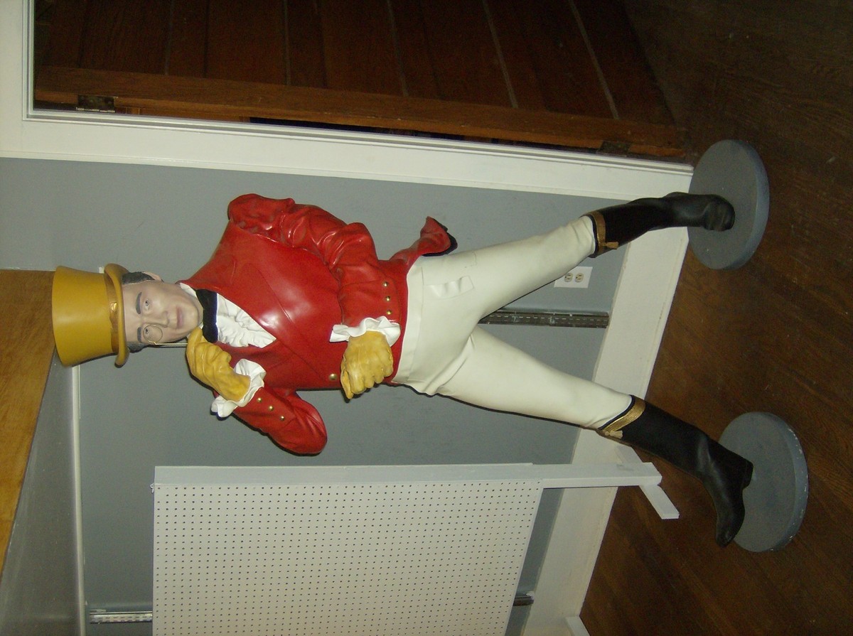 ヴィンテージ　Johnnie Walker 置物 Vintage Johnnie Walker Red Scotch Walking Man Liquor Bar Display