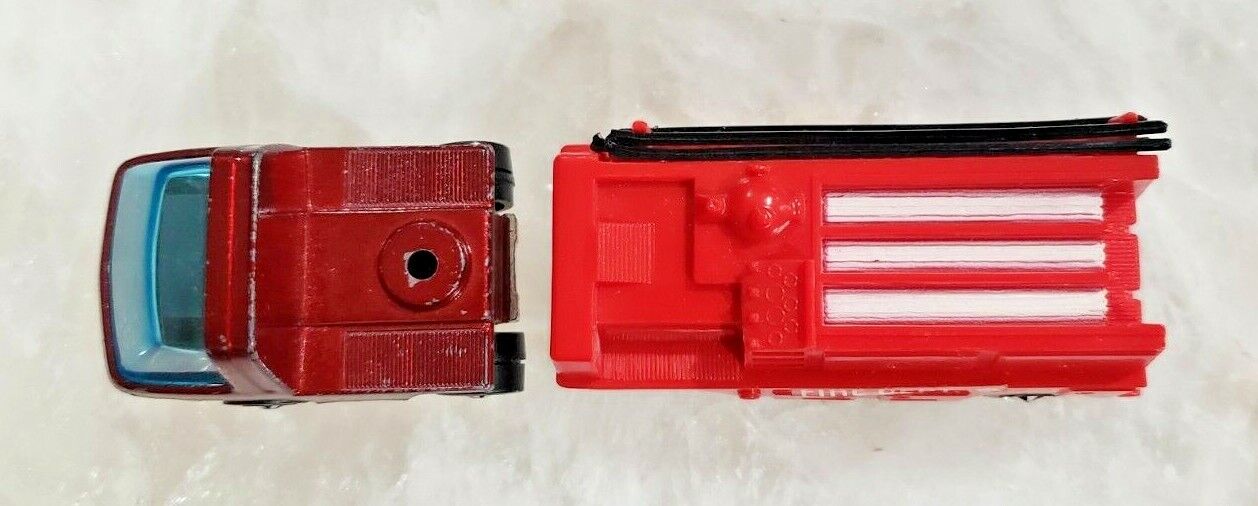 1970 Redline Hot Wheel - FIRE ENGINE - RED