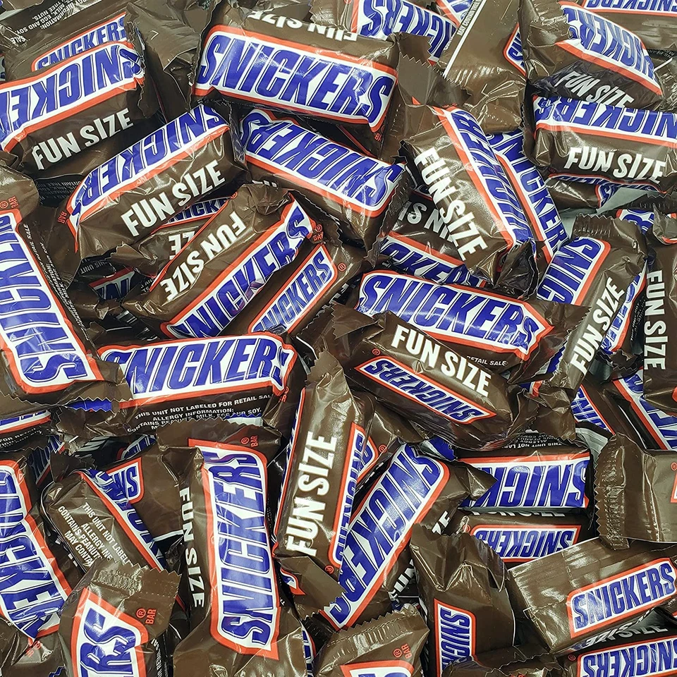 SNICKERS Milk Chocolate, Fun Size Candy BARS, Individually Wrapped IN POUNDS BAG - Image 4 of 4