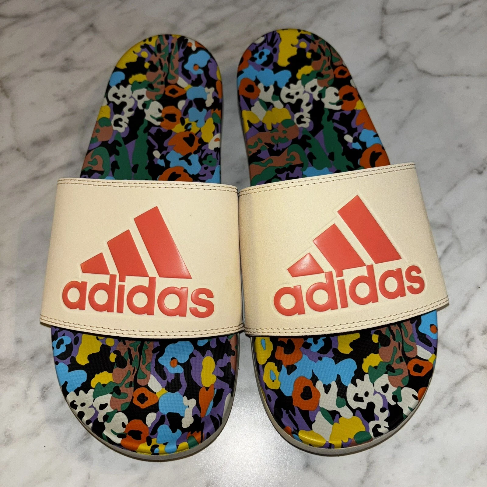Adidas Adilette Comfort Slides panna floreale multicolore usate in ottime condizioni taglia US 8