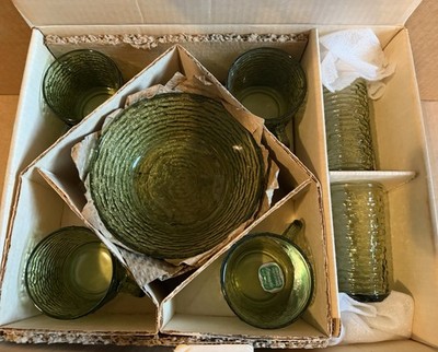 VTG Anchor Hocking Soreno 20pc Luncheon Set - Avocado Green