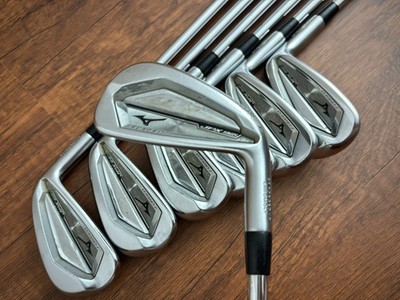 (+1 ) Mizuno JPX 921 Forged Iron Set 4-PW / Dynamic Gold S300 Stiff