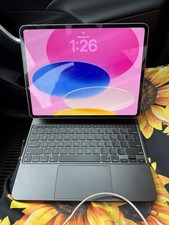 Apple iPad Pro 13-inch M5 Tablet 256GB AT T Silver Wi-Fi  5G USB-C bundle