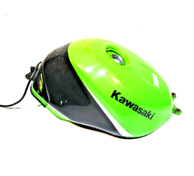Kawasaki Ninja ZX6R ZX 636 A1P J1 J2 ZX636 Kraftstofftank Benzin 2000 - 2002 LT
