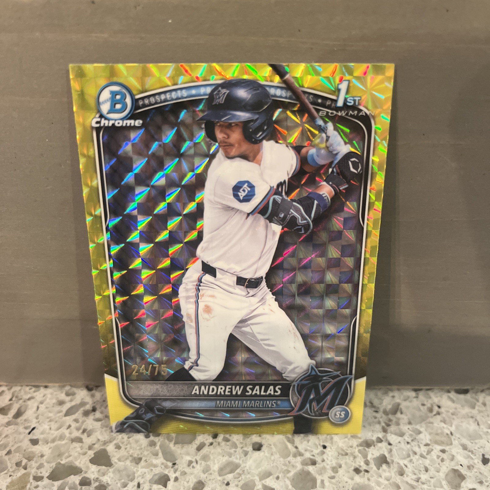 2025 Bowman Chrome - Andrew Salas #BCP-156 Yellow Geometric Refractor /75 (RC)