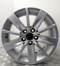 VOLKSWAGEN POLO 15'' SILVER ALLOY WHEEL 6C0601025 (R5-A)