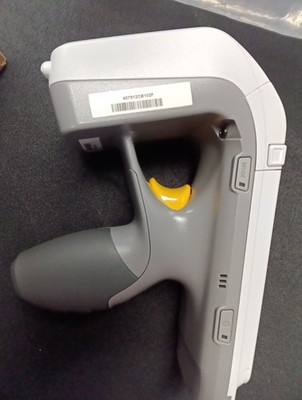 Zebra  RFD8500 Bluetooth RFID Barcode Scanner w/Cable and Battery