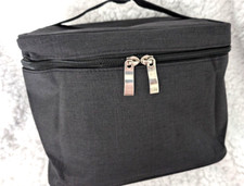 Portable Cosmetic Bag Large Capacity Travel Makeup Organizer Bag Black/Red NEW