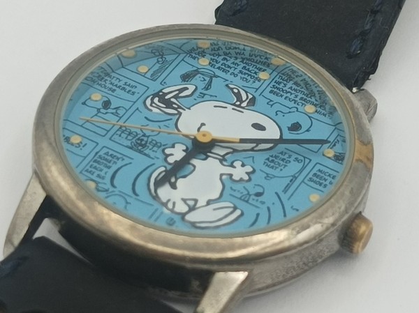 Vintage Opex Snoopy watch