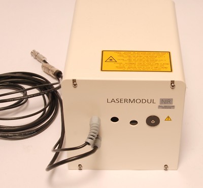 zeiss Lasermodul NIR AIM 2408000118 mit AA Opto-electronic MT110-B50A1,5IR-HK