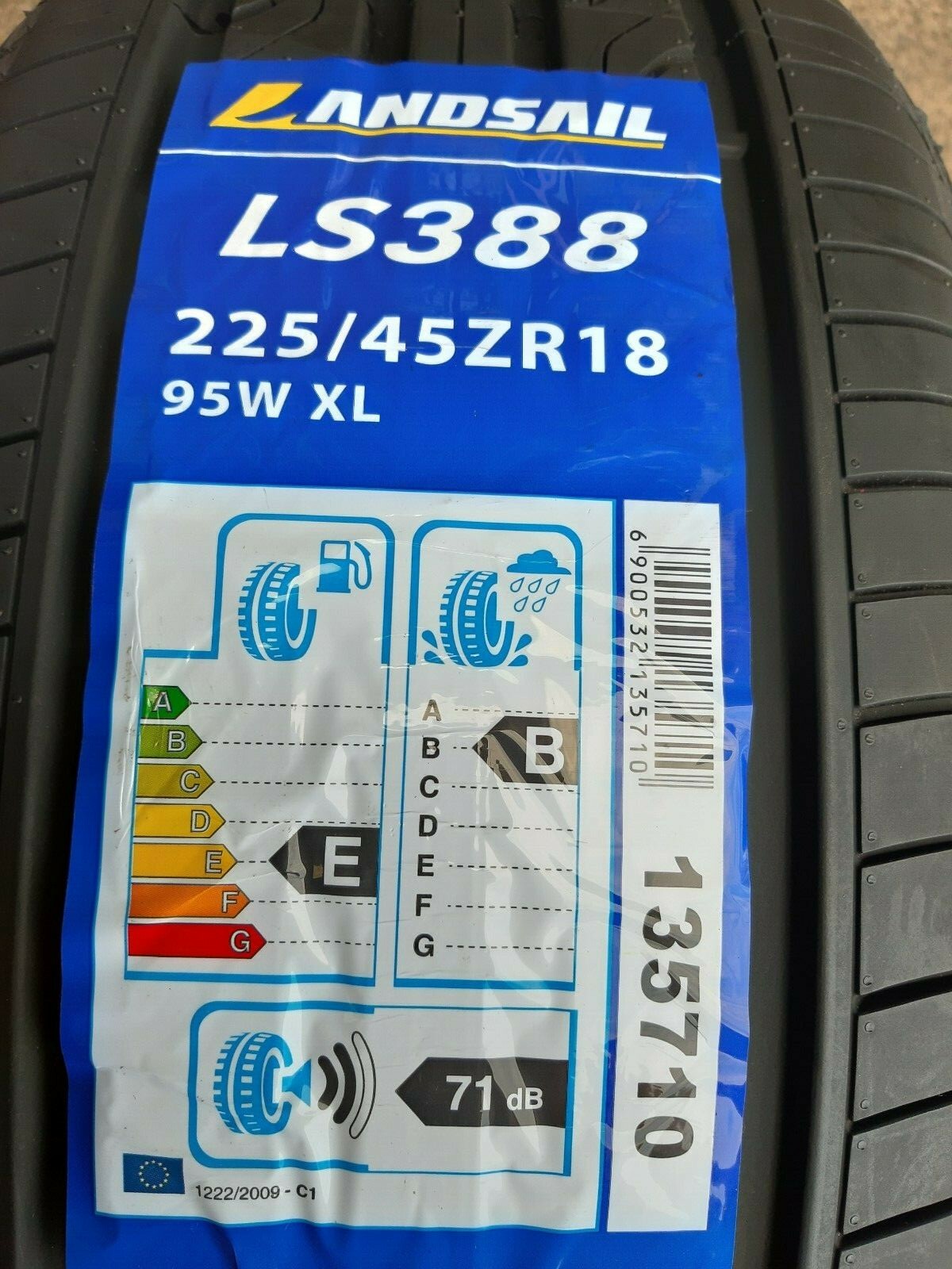 X4 225 45 18 LANDSAIL NEW TYRES 225/45ZR18 95W XL WHITH GREAT B,B
