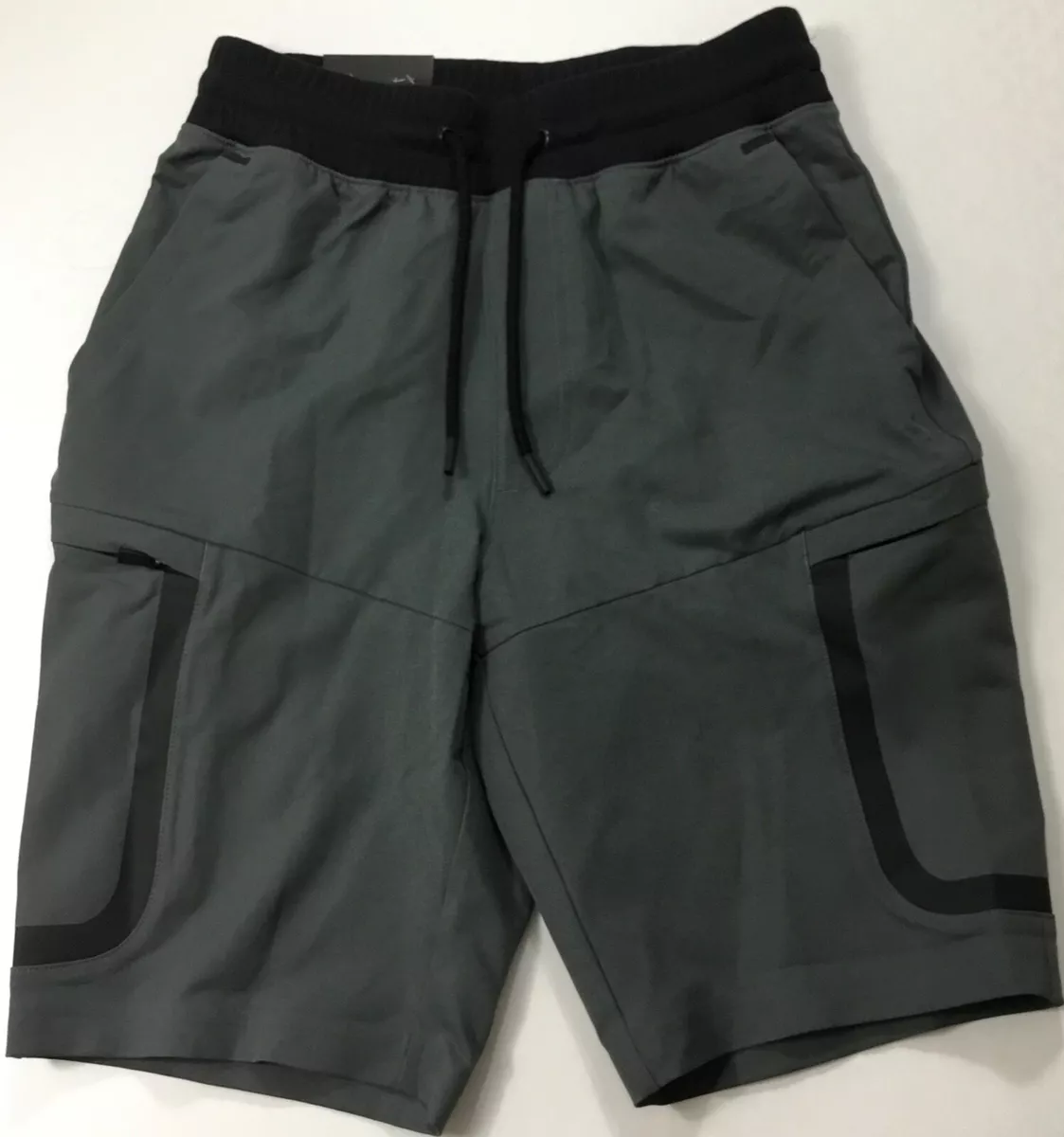 Under Armour Men's 10” SportStyle Elite Cargo Short 1306455 Grey 012 Size M