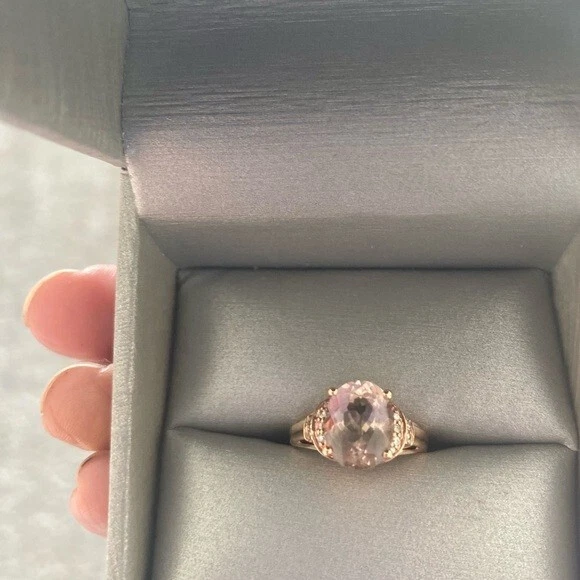 Anillo ovalado de morganita y diamantes T.W de 1/10 quilates en oro rosa de 10 quilates - talla 6,5 - ¡NUEVO! Foto 2 de 4