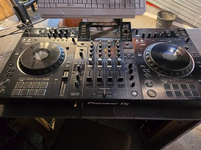 Pioneer XDJ XZ  Dj Controller